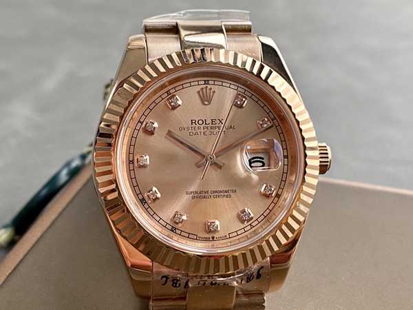 激安ロレックス背面デザイン